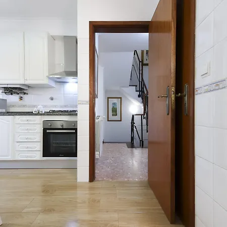 בית הארחה Charming - Sonias