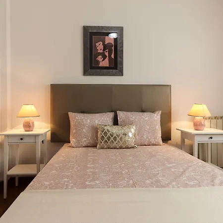 Charming - Sonias בית הארחה